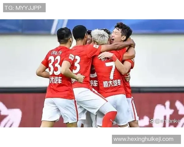 广州恒大与辽宁队精彩对决回顾赛场瞬间尽显足球魅力与激情